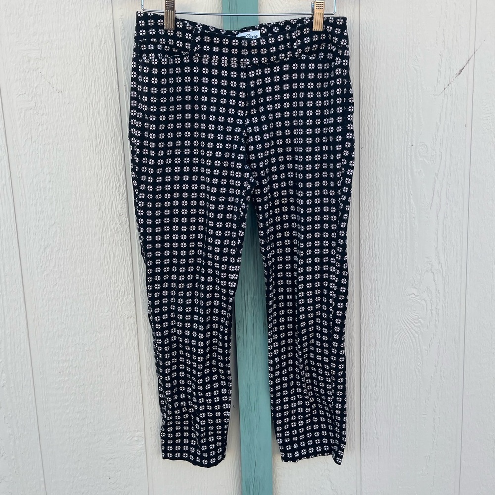 Old Navy Pixie Black Floral Crop Work Pants 4